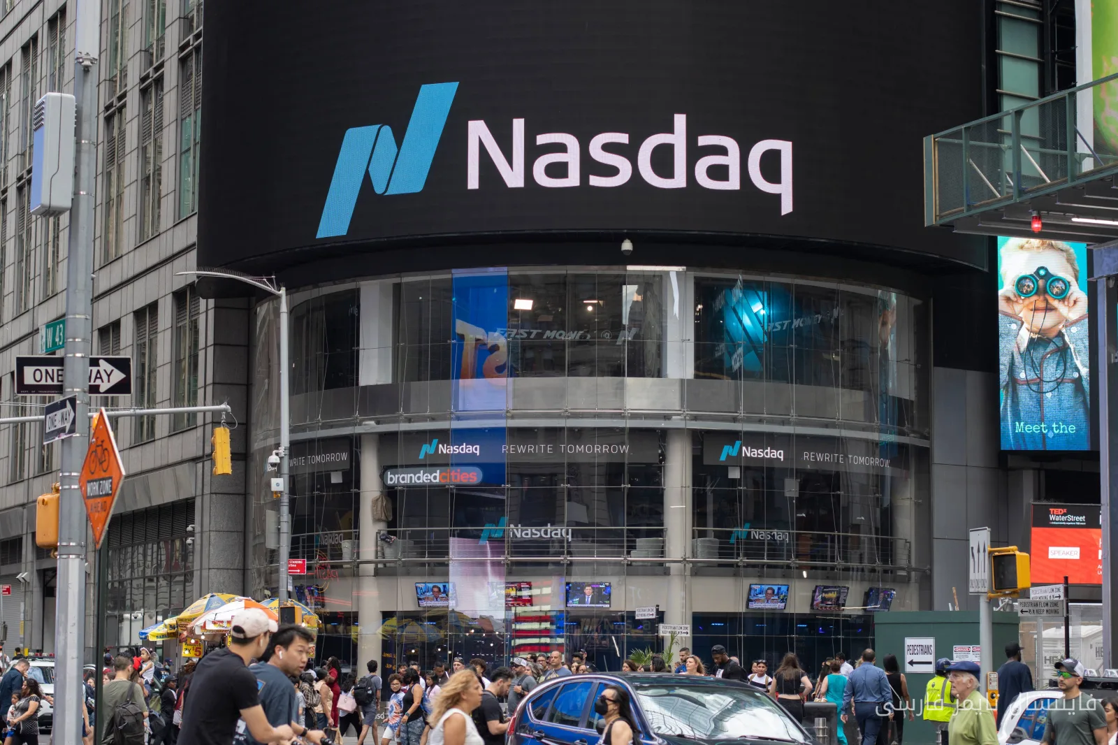 Nasdaq با سرمایه‌گذاری ۱۰۰ میلیون دلاری در غول فین‌تک، راهی جدید را هموار کرد
