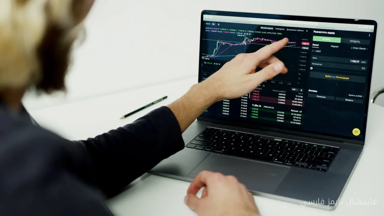 The Potential of UiPath's Artificial Intelligence, but Slow Growth Keeps Investors Cautious