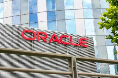 پیش‌بینی‌ها دربارهٔ آیندهٔ سهام Oracle در آستانهٔ گزارش درآمدی