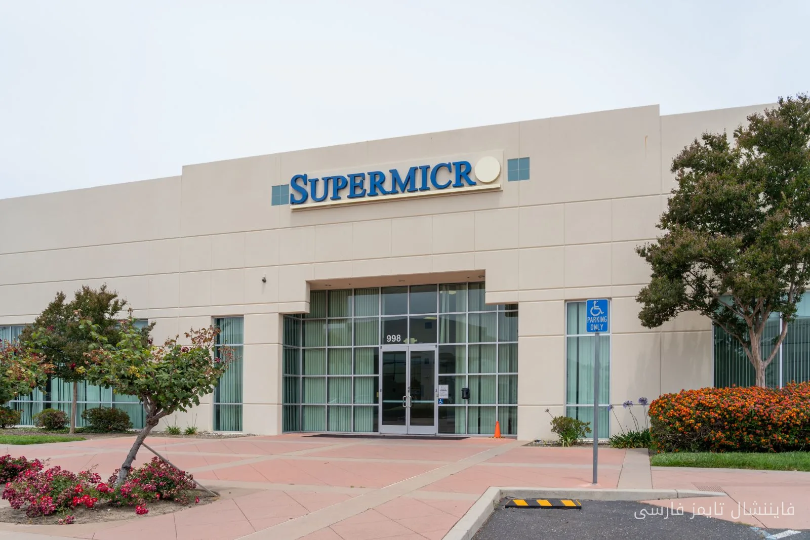 آیا سهام Super Micro از Nasdaq عقب مانده است؟