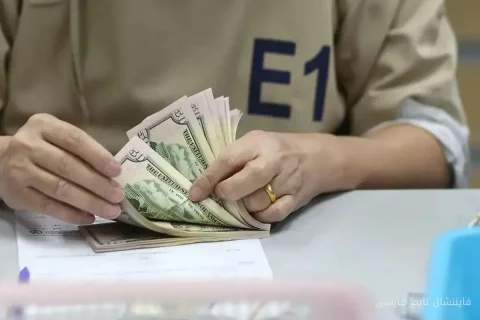 ارتفاع الدولار ٣ آلاف تومان ليصل إلى ١٩٨ ألف تومان في الفروع المالية