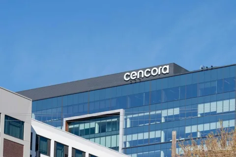 آیا سهام Cencora در برابر داو نزول کرده است؟